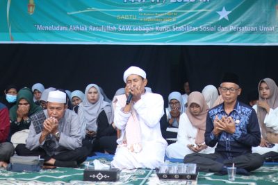 SMKN 1 Praya Tengah Peringati Maulid Nabi Muhammad SAW 1447 H dengan Penuh Khidmat