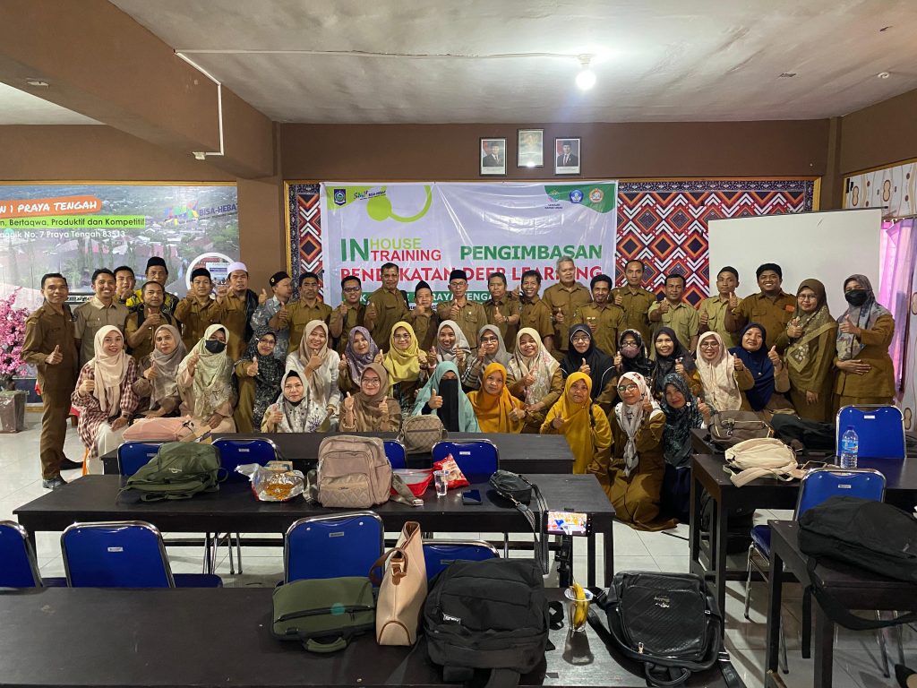 Guru SMKN 1 Praya Tengah Ikuti In House Training (IHT) Penyusunan Modul Ajar Berbasis Deep Learning