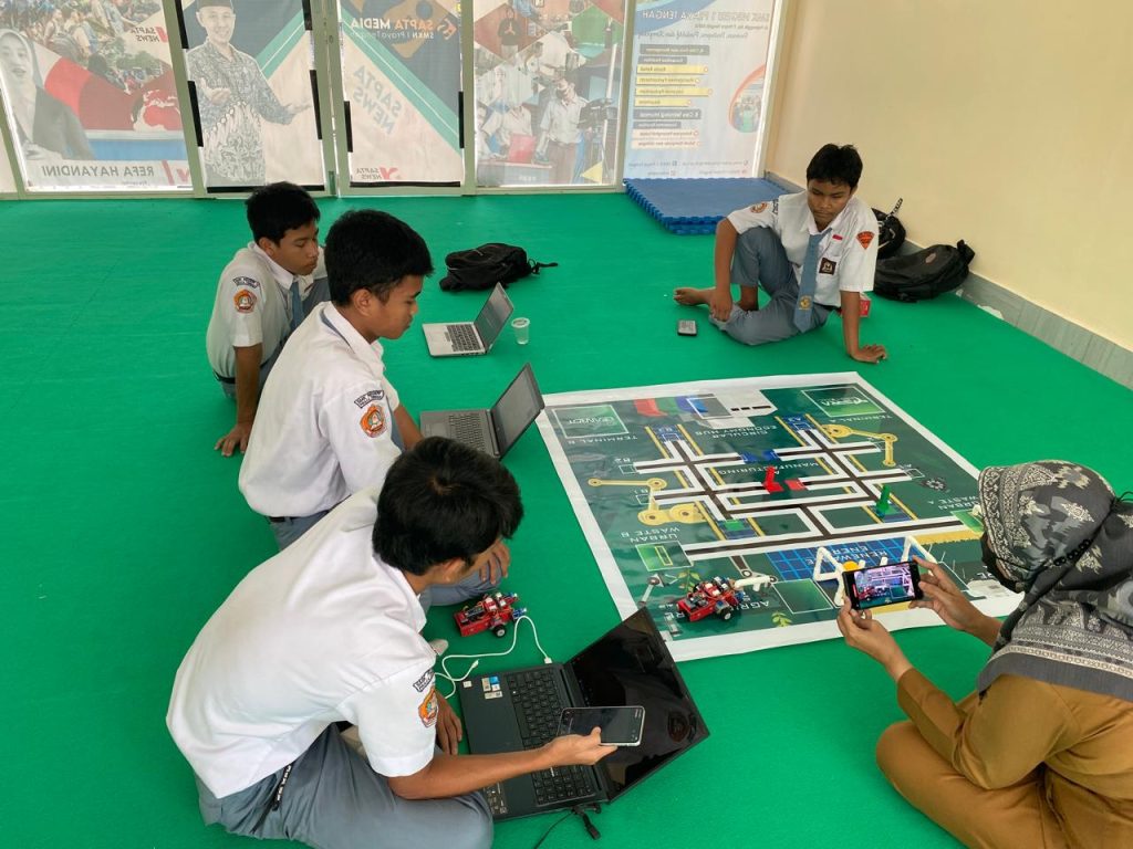 SMKN 1 Praya Tengah Matangkan Persiapan Menghadapi Robothon Competition