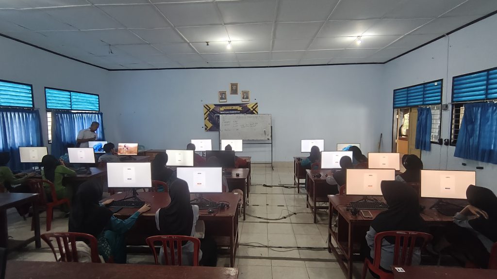 18 Siswa SMKN 1 Praya Tengah Lolos Seleksi VIERA Program TOEIC Tahap 3 Tahun 2026
